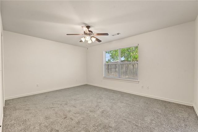 2763 Whistle Post Drive, Fayetteville, AR 72704