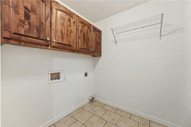 2763 Whistle Post Drive, Fayetteville, AR 72704