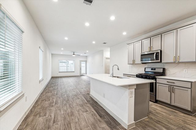 3004 Ludgate Hill Lane, Houston, TX 77047