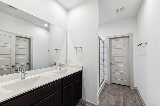 3004 Ludgate Hill Lane, Houston, TX 77047