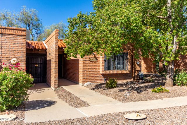 1721 W Dalehaven Circle, Tucson, AZ 85704