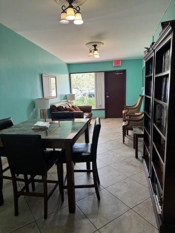 3301 N Country Club Drive 506, Aventura, FL 33180