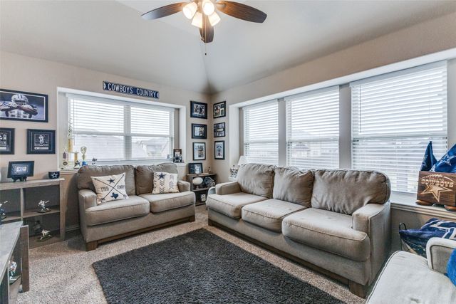 3805 Orleans Way, Forney, TX 75126