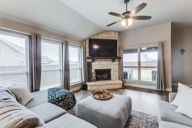 3805 Orleans Way, Forney, TX 75126