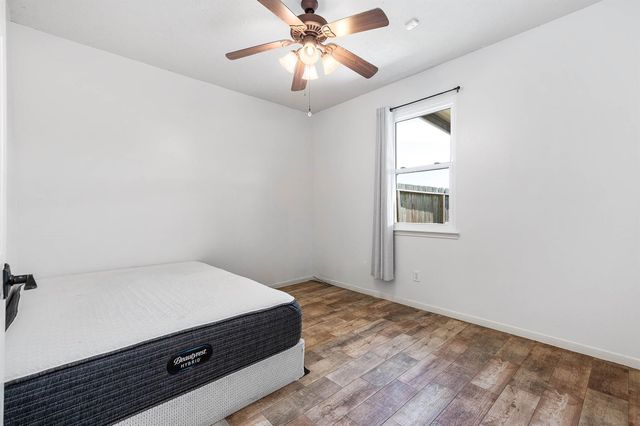 4502 Park Trail Lane, Pasadena, TX 77505