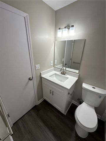 11743 Oakmont Street, Overland Park, KS 66210