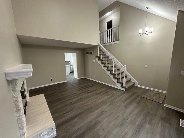 11743 Oakmont Street, Overland Park, KS 66210