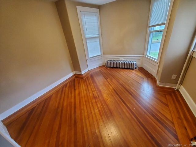 39 Division Street 1, Danbury, CT 06810