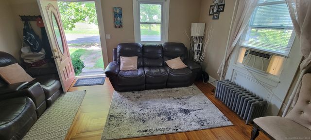 39 Division Street 1, Danbury, CT 06810