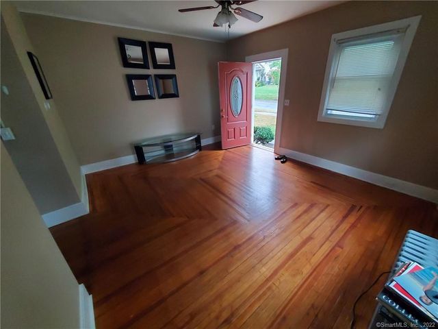 39 Division Street 1, Danbury, CT 06810