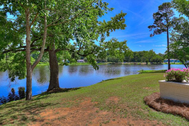 118 Lake Bluff Drive, Waynesboro, GA 30830