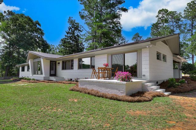 118 Lake Bluff Drive, Waynesboro, GA 30830