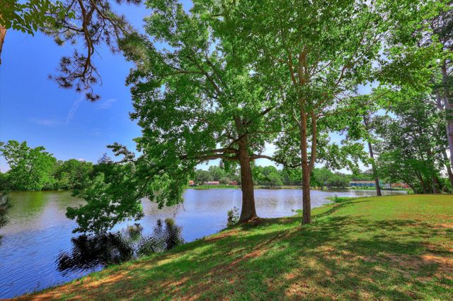 118 Lake Bluff Drive, Waynesboro, GA 30830