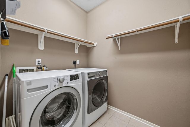 18939 Hikers Trail Drive, Humble, TX 77346