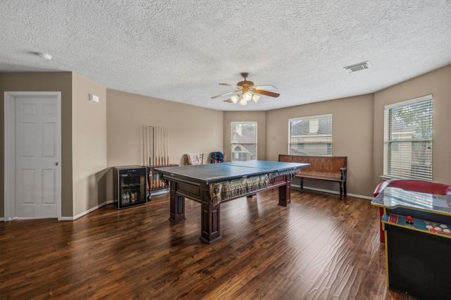 18939 Hikers Trail Drive, Humble, TX 77346