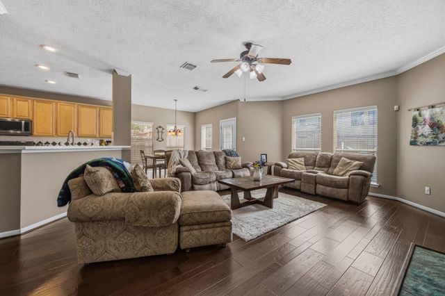 18939 Hikers Trail Drive, Humble, TX 77346