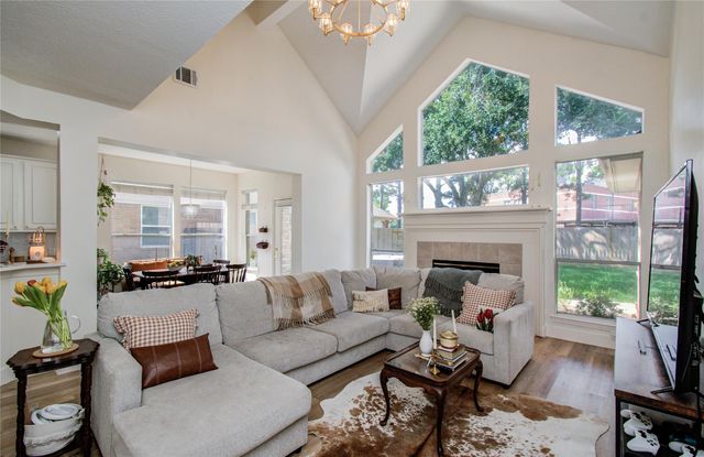 2415 Jasmine Ridge Court, Houston, TX 77062