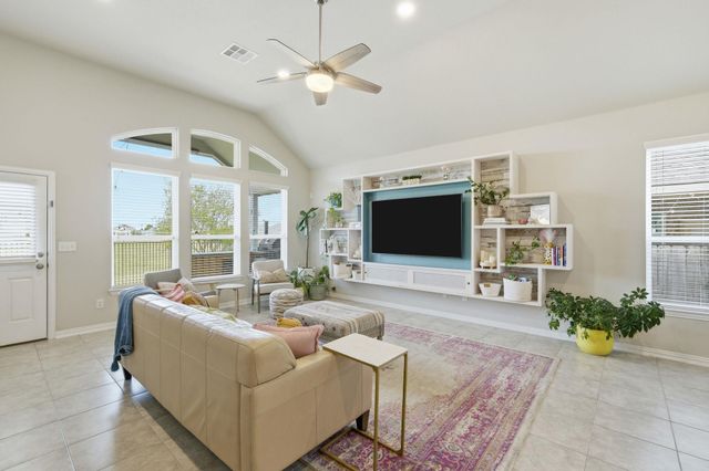 1001 Swan Flower ST, Leander, TX 78641