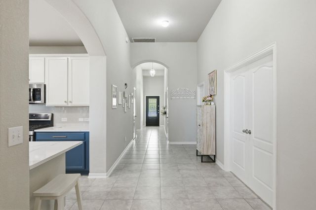 1001 Swan Flower ST, Leander, TX 78641