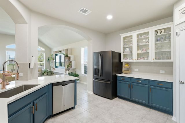 1001 Swan Flower ST, Leander, TX 78641