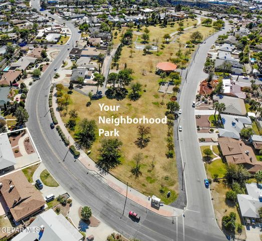 701 LA CRUZ Drive, El Paso, TX 79902
