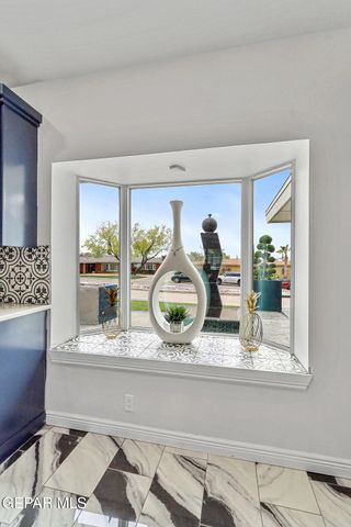 701 LA CRUZ Drive, El Paso, TX 79902