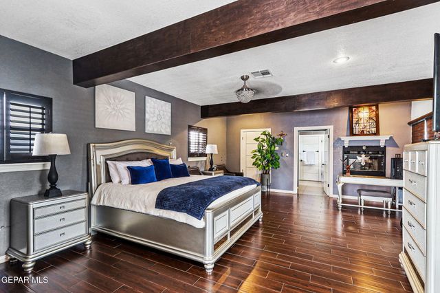701 LA CRUZ Drive, El Paso, TX 79902