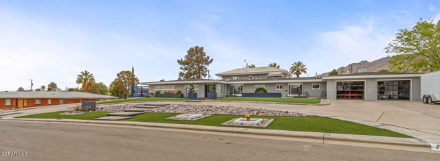 701 LA CRUZ Drive, El Paso, TX 79902