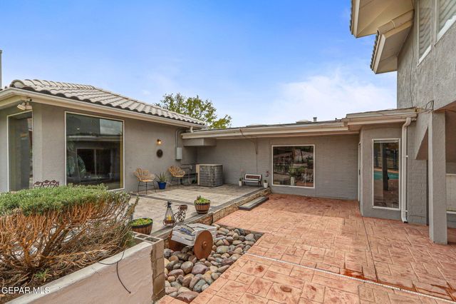 701 LA CRUZ Drive, El Paso, TX 79902