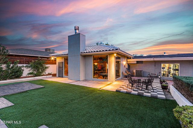 701 LA CRUZ Drive, El Paso, TX 79902
