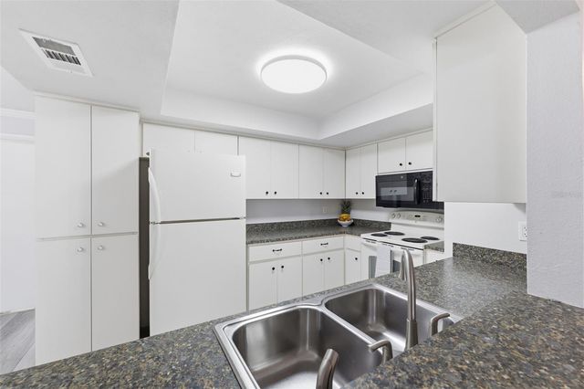 9204 GOLF VIEW DRIVE, New Port Richey, FL 34655