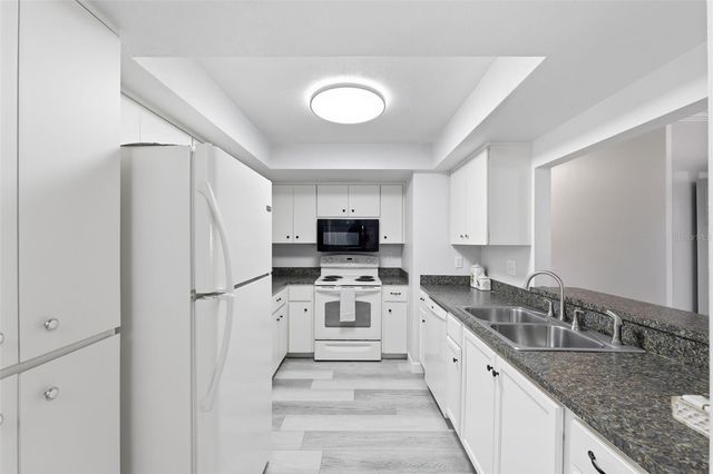 9204 GOLF VIEW DRIVE, New Port Richey, FL 34655