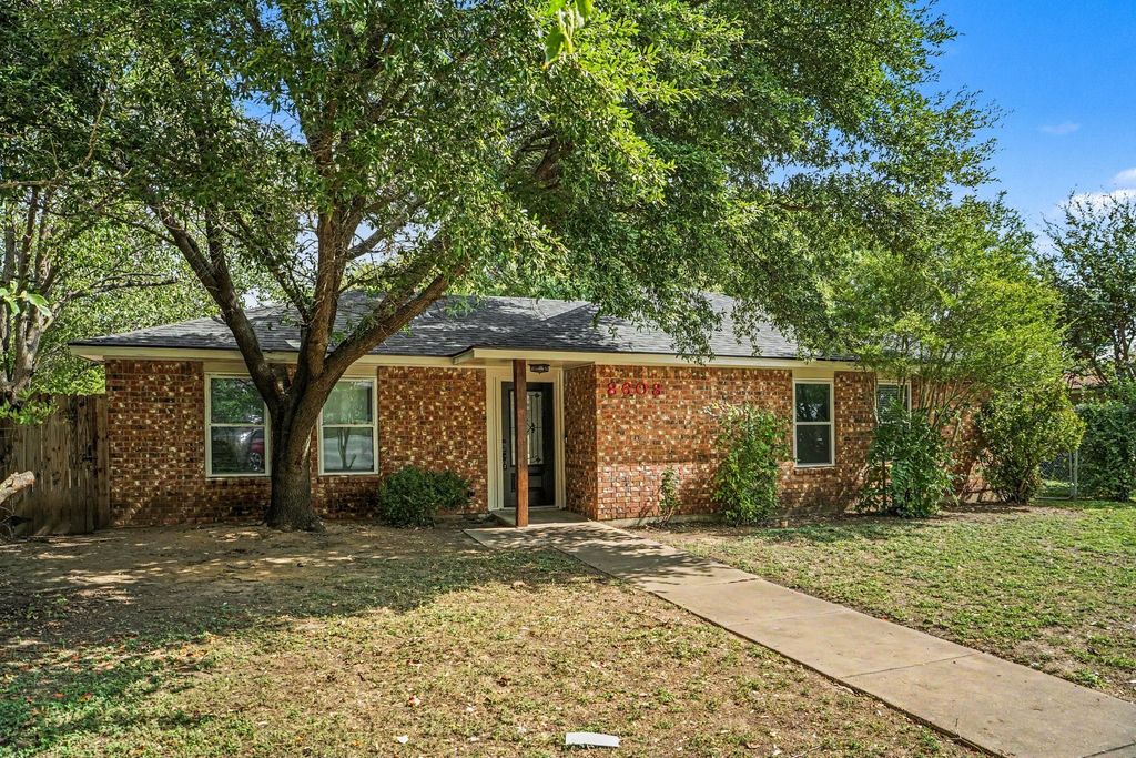 8608 Elderberry Court, Dallas, TX 75249 — photo 5