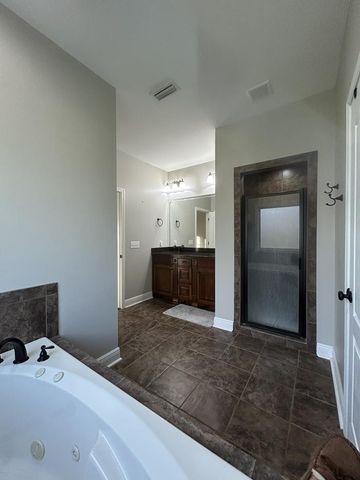 870 Windmill Rd., Newton, AL 36352