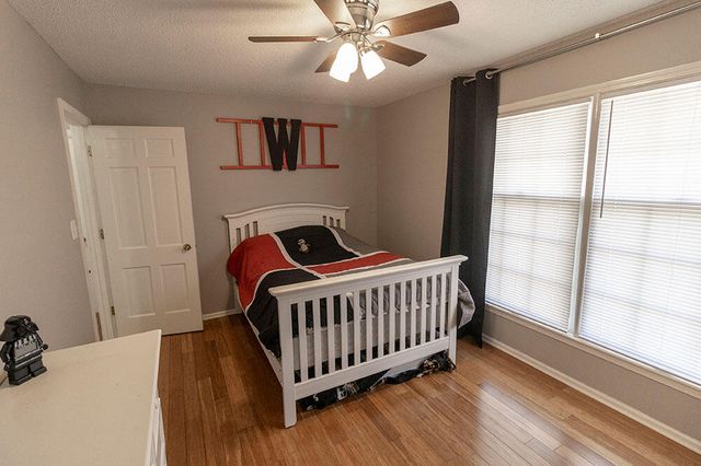 2500 BLUFF BLVD, Columbia, MO 65201