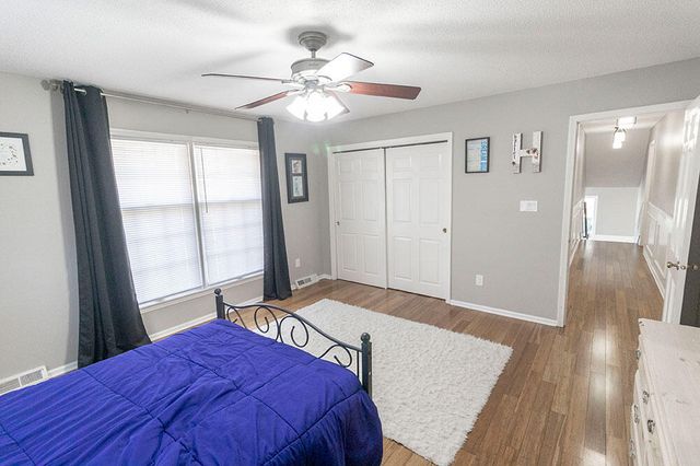 2500 BLUFF BLVD, Columbia, MO 65201