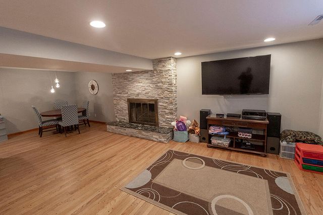 2500 BLUFF BLVD, Columbia, MO 65201