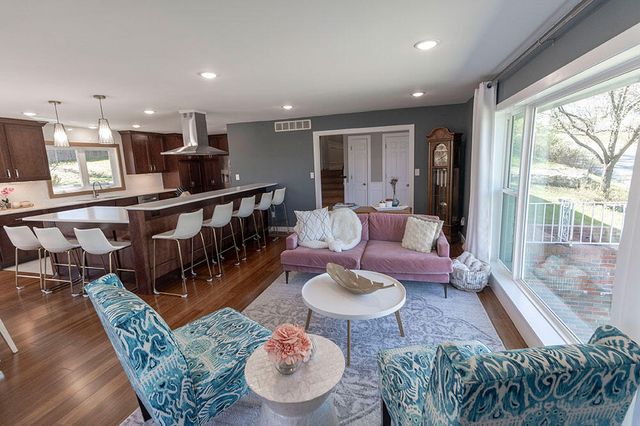 2500 BLUFF BLVD, Columbia, MO 65201