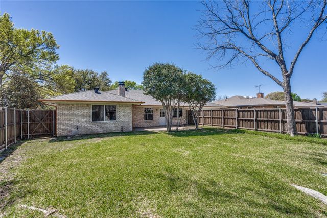 1621 Westlake Drive, Plano, TX 75075