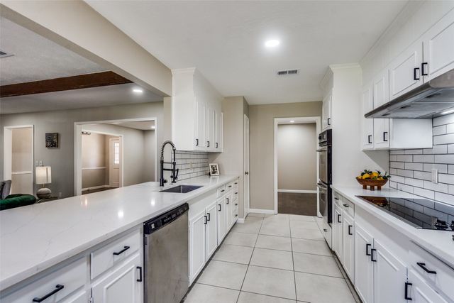 1621 Westlake Drive, Plano, TX 75075