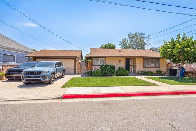 11742 Hewes, Orange, CA 92869