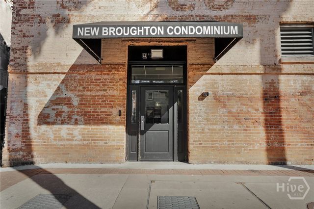 310 W Broughton Street 2000, Savannah, GA 31401