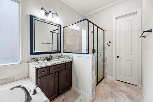 6407 Sunstone Falls Lane, Katy, TX 77493