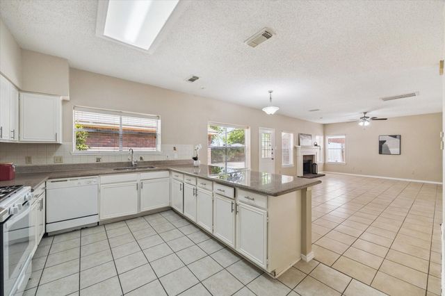 2331 Bent River Drive, Sugar Land, TX 77479