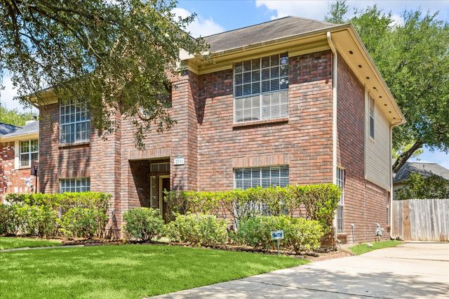 2331 Bent River Drive, Sugar Land, TX 77479