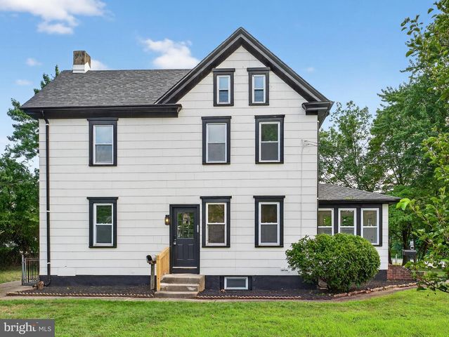 1000 CLEMENTS BRIDGE RD, Barrington, NJ 08007
