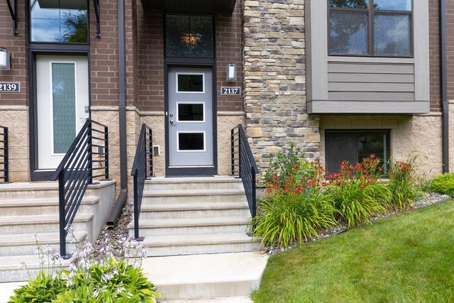 2137 River Valley Lane, Eagan, MN 55122
