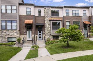 2137 River Valley Lane, Eagan, MN 55122