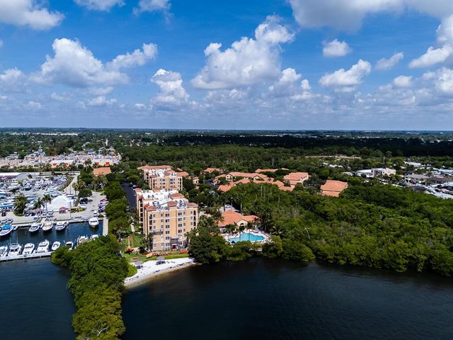 500 Scotia Drive 302, Hypoluxo, FL 33462