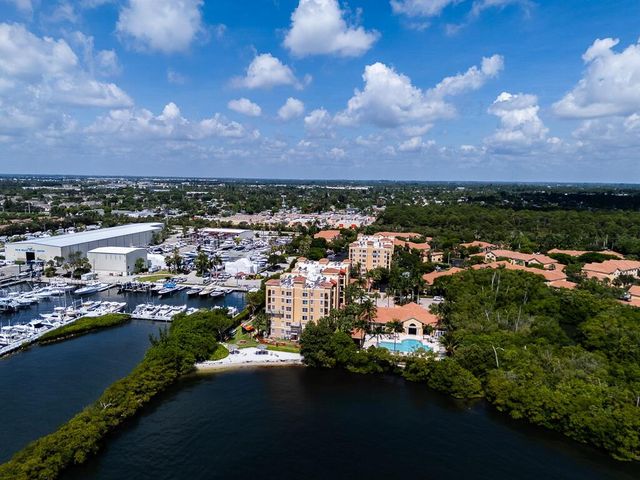 500 Scotia Drive 302, Hypoluxo, FL 33462